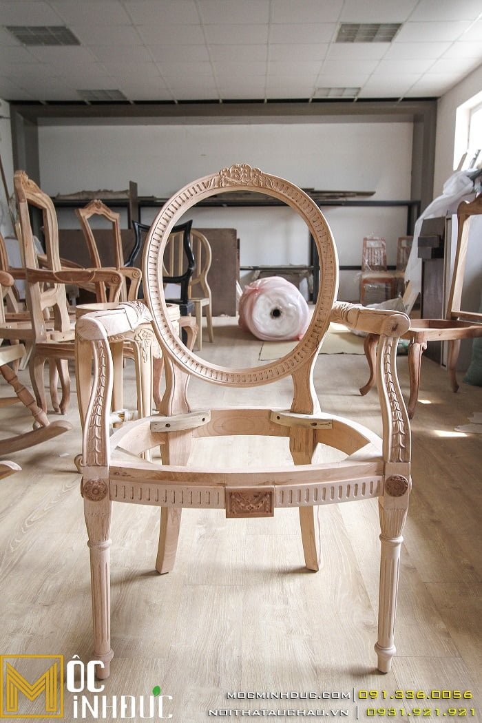 Công ty sản xuất bàn ghế gỗ nội thất tân cổ điển