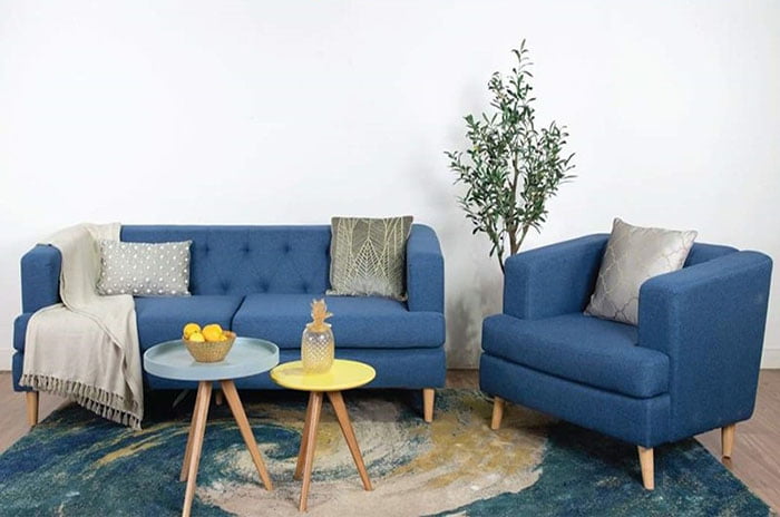 Mẫu ghế sofa phòng khách nhỏ tạo sự thông thoáng, nhẹ nhàng cho không gian
