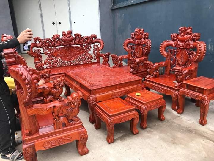 Bộ rồng khuỳnh nghê đỉnh gỗ hương đỏ nam phi 10 món