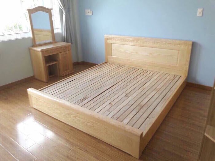 Giường ngủ gỗ sồi Nga hiện đại vô cùng chắc chắn