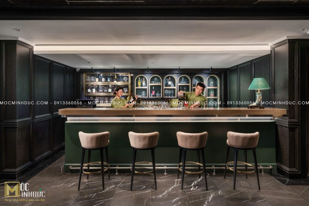 Nhà hàng với khu quầy bar pha chế sang trọng